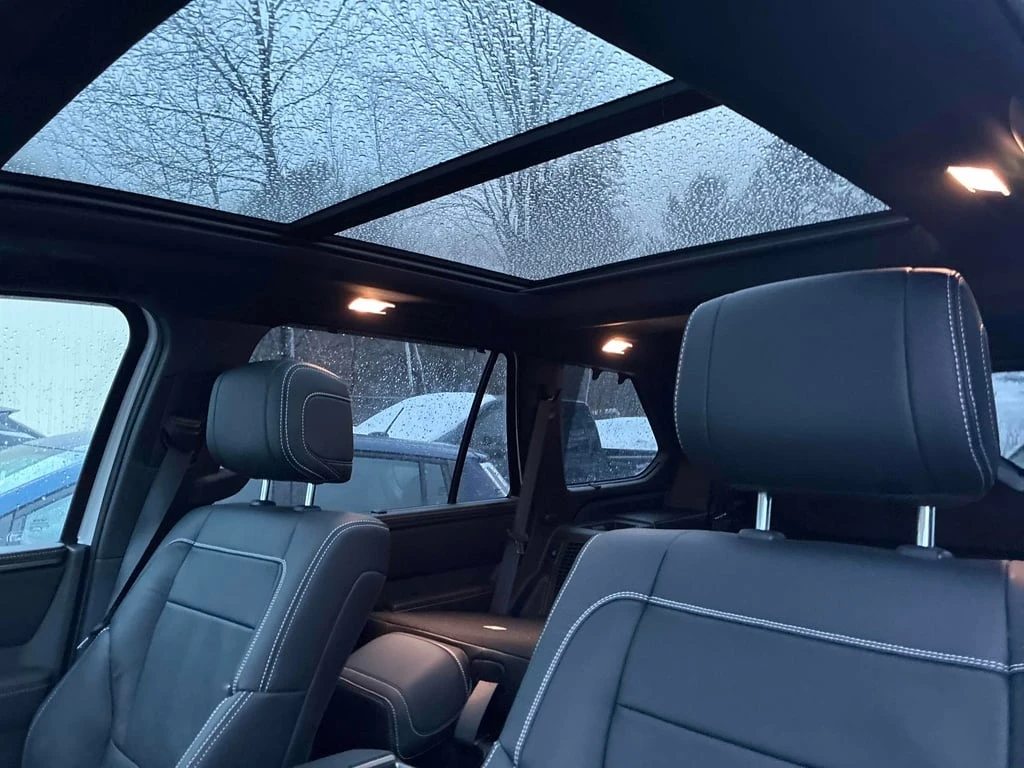 Toyota Sequoia * 4WD * CARFAX * БЕЗ ПЪРВОНАЧАЛНА ВНОСКА - изображение 10