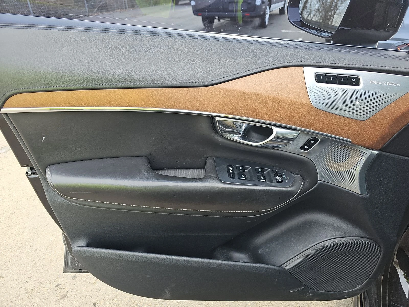 Volvo Xc90 T8* INSCRIPTION* HYBRID* BANG* OLUFSEN* ДИСТРОНИК* - изображение 9