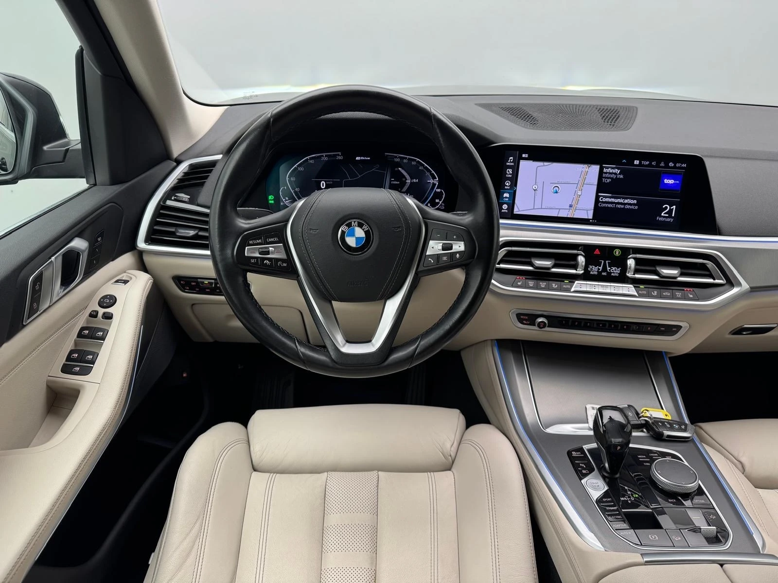 BMW X5 45e - Хибрид, снимка 11 - Автомобили и джипове - 53792335