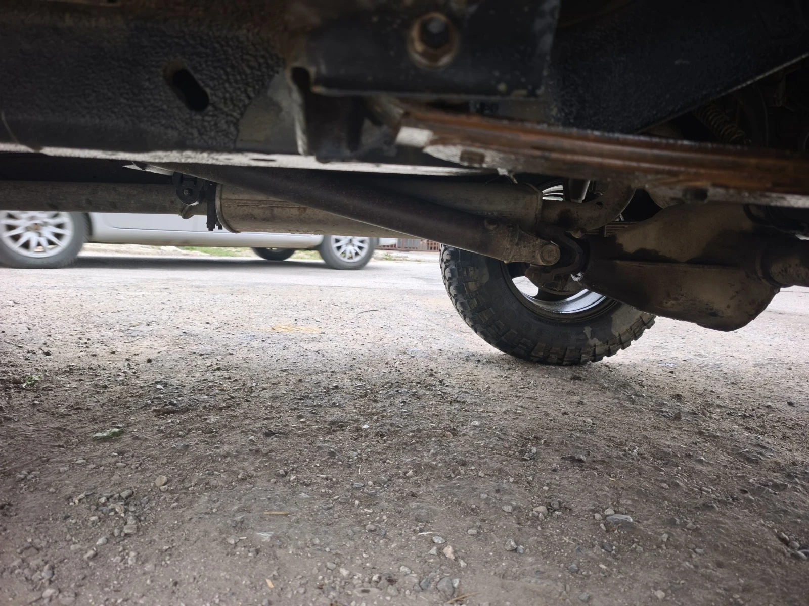 Jeep Cherokee Limited , снимка 9 - Автомобили и джипове - 53890550