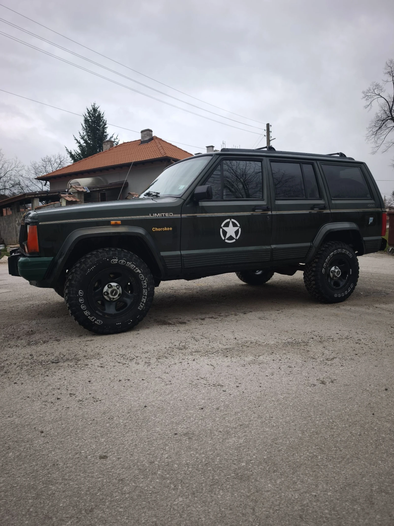 Jeep Cherokee Limited , снимка 4 - Автомобили и джипове - 53890550