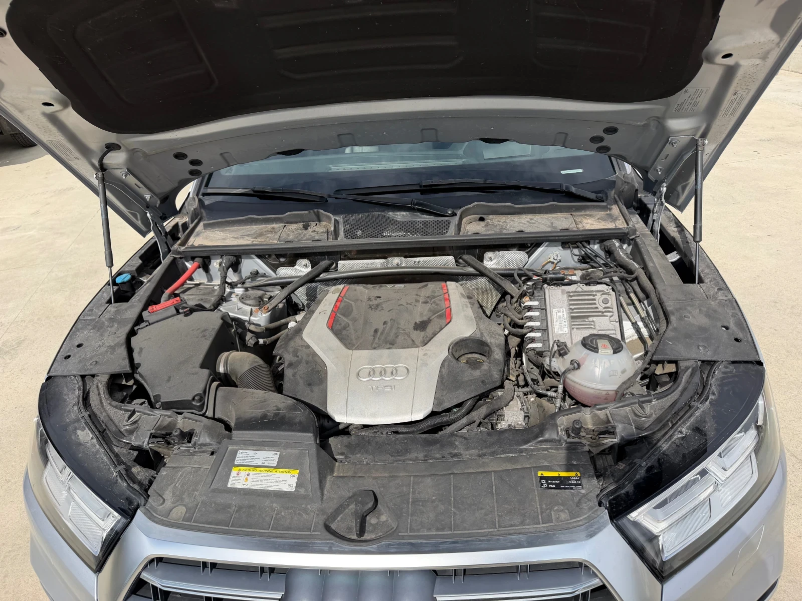 Audi SQ5 HEAD UP/ 360 CAMERA / PANORAMA, снимка 17 - Автомобили и джипове - 54298370