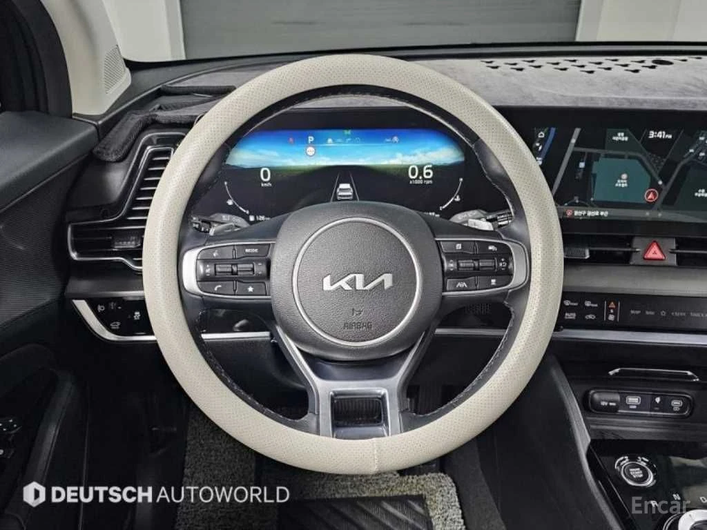 Kia Sportage 1.6T Noblesse 4x4* HARMAN KARDON* DISTRONIC* 360* , снимка 9 - Автомобили и джипове - 55050972