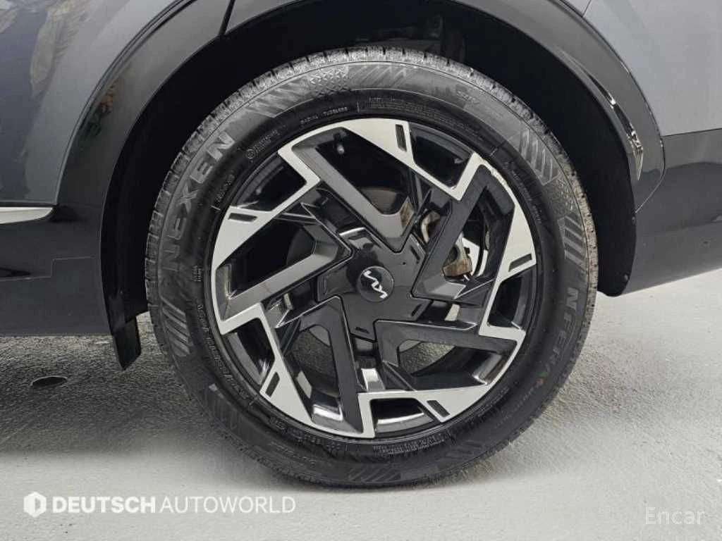 Kia Sportage 1.6T Noblesse 4x4* HARMAN KARDON* DISTRONIC* 360* , снимка 5 - Автомобили и джипове - 55050972