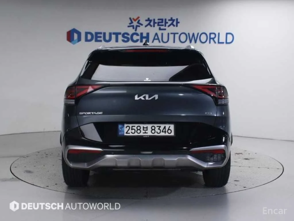 Kia Sportage 1.6T Noblesse 4x4* HARMAN KARDON* DISTRONIC* 360* , снимка 4 - Автомобили и джипове - 55050972