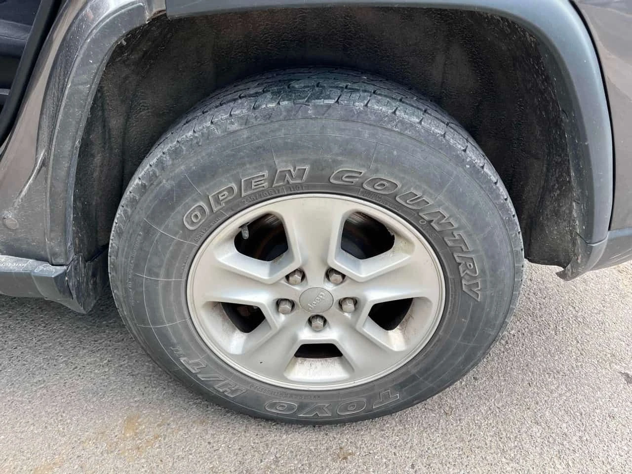 Jeep Grand cherokee * 4WD 4dr Laredo * АВТОКРЕДИТ БЕЗ ПЪРВОНАЧАЛНА* , снимка 7 - Автомобили и джипове - 55137894