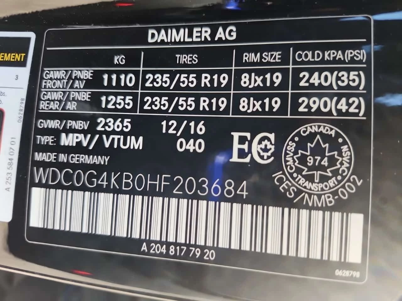 Mercedes-Benz GLC 300 * CARFAX * 2 ЧИФТА ГУМИ * АВТОКРЕДИТ * , снимка 14 - Автомобили и джипове - 55177110