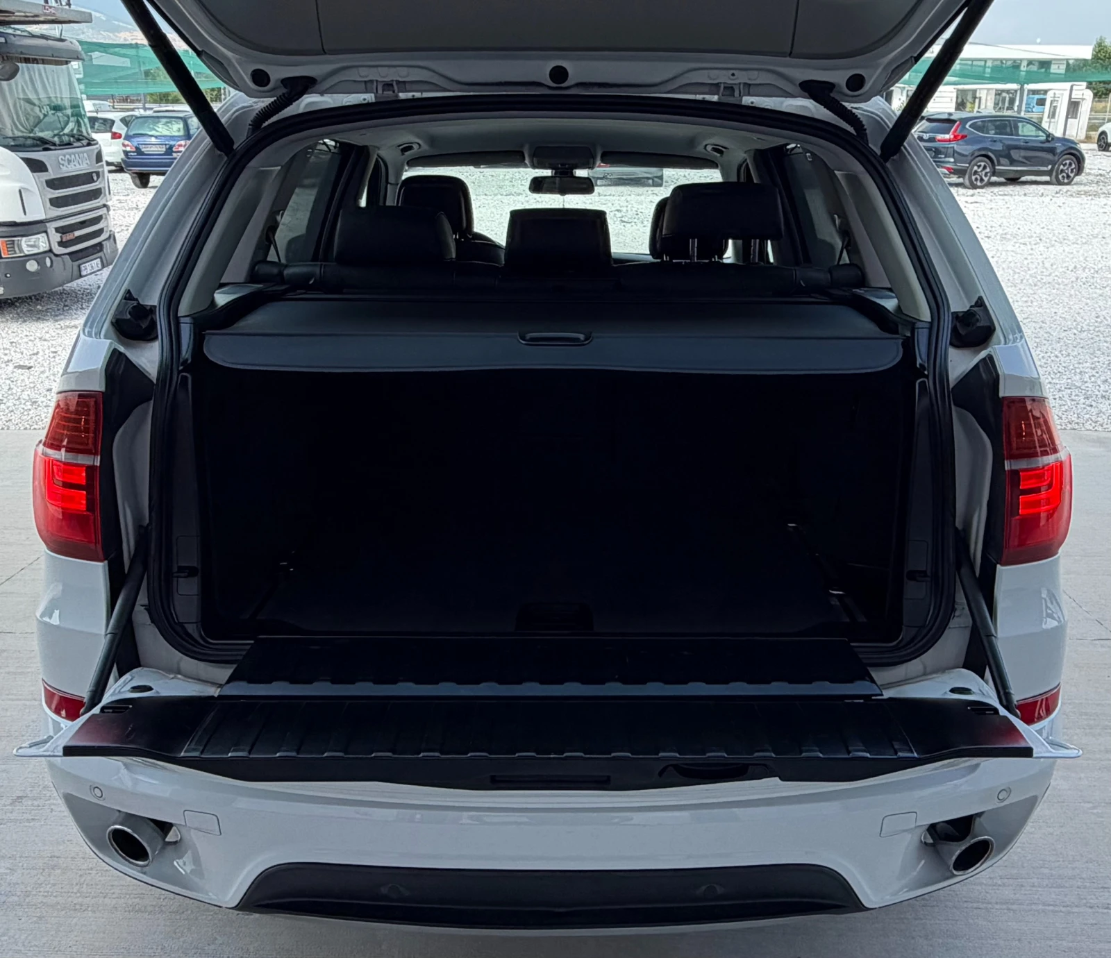BMW X5 3.0d XDrive, снимка 10 - Автомобили и джипове - 55330627