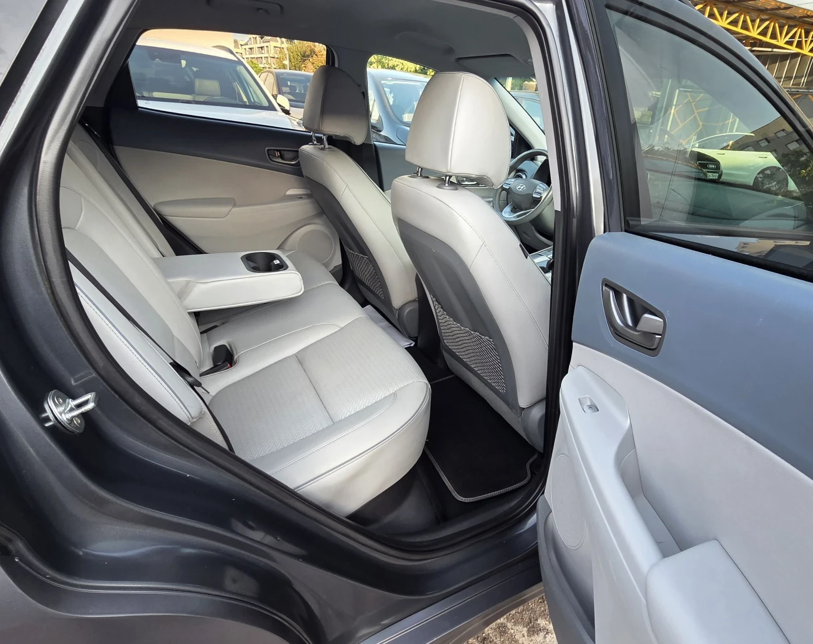 Hyundai Kona SOH100%/В ГАРАНЦИЯ, снимка 10 - Автомобили и джипове - 55436385