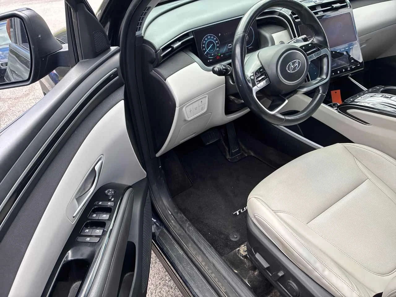 Hyundai Tucson Luxury | CARFAX | АВТОКРЕДИТ БЕЗ ПЪРВОНАЧАЛНА , снимка 7 - Автомобили и джипове - 55667818