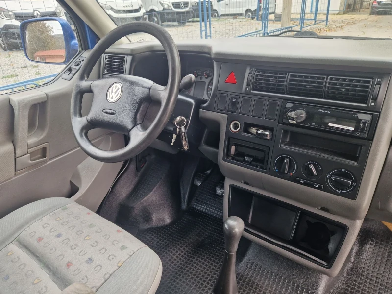 VW Transporter 2.5TDI, снимка 9 - Бусове и автобуси - 47809223