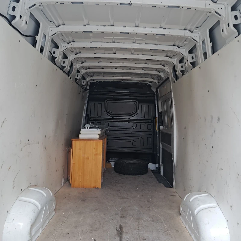 VW Crafter 2.0TDI, снимка 5 - Бусове и автобуси - 49116450