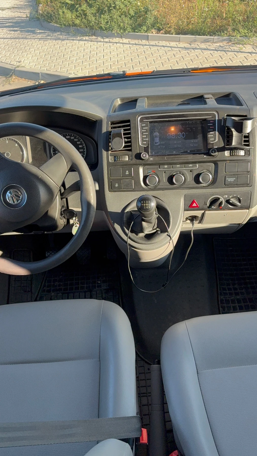 VW T5, снимка 6 - Бусове и автобуси - 55698720