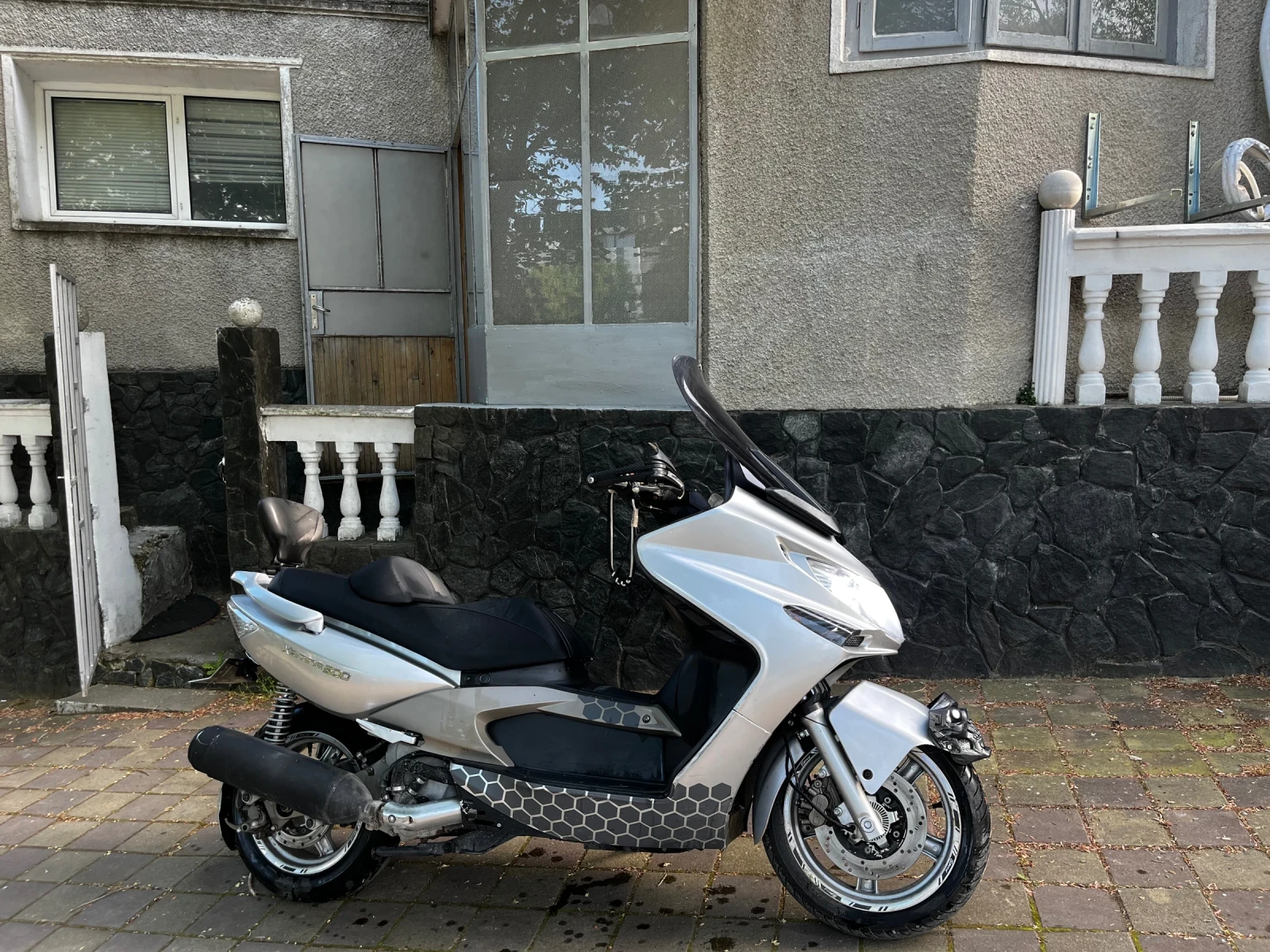 Kymco Xciting 500, снимка 2 - Мотоциклети и мототехника - 54517137