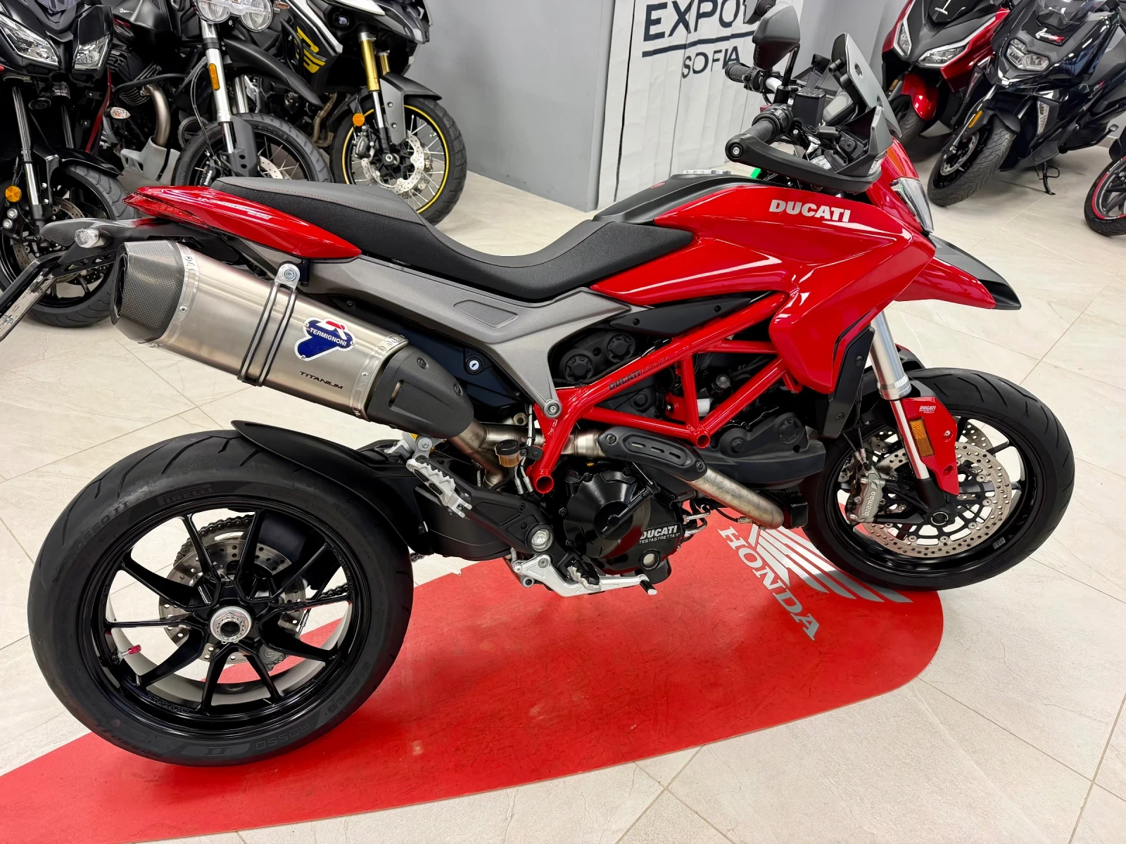 Ducati Hypermotard  939 Termignoni Titan - 256 ����/����� | Mobile.bg � ����������� 4