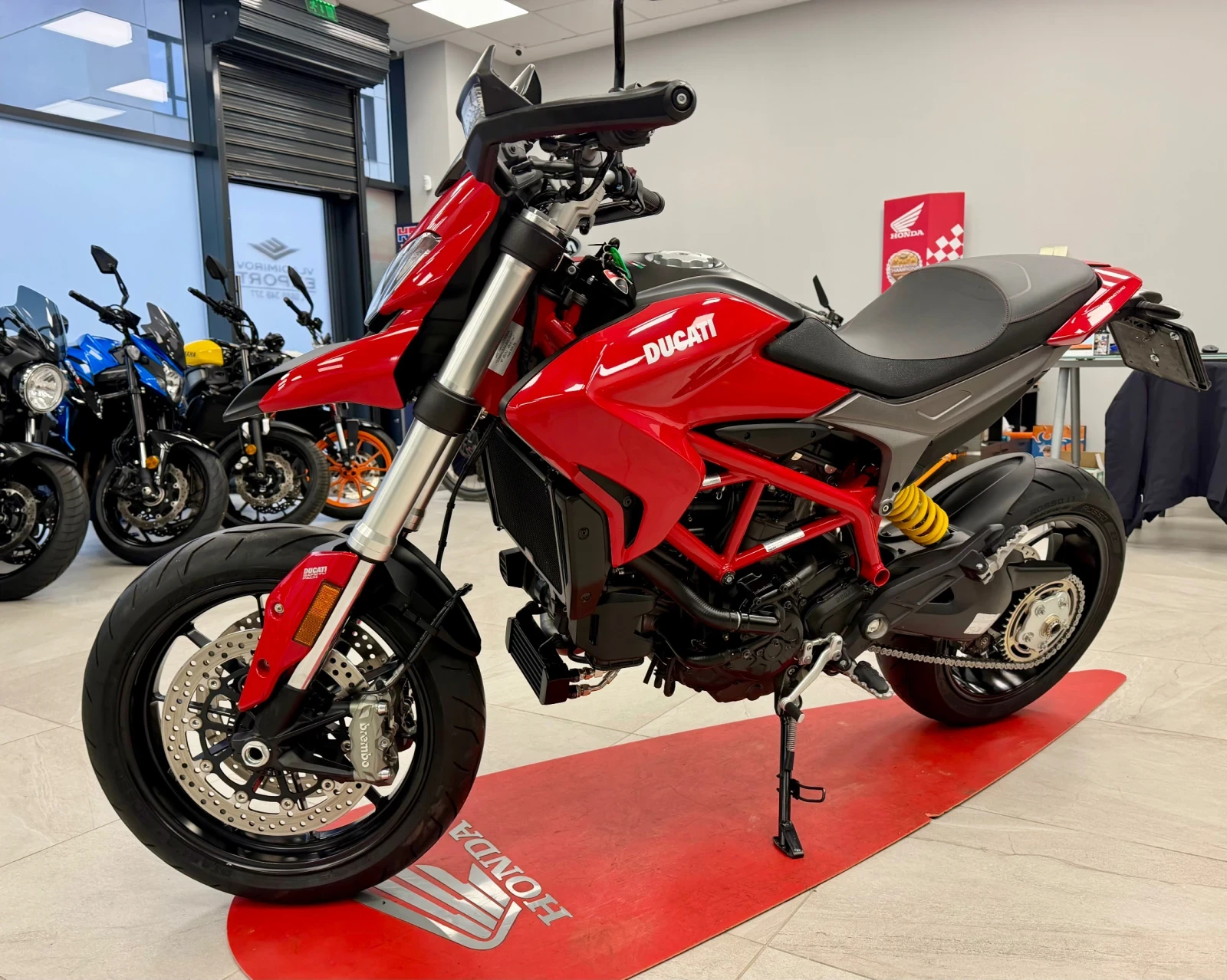 Ducati Hypermotard  939 Termignoni Titan - 256 ����/����� | Mobile.bg � ����������� 11