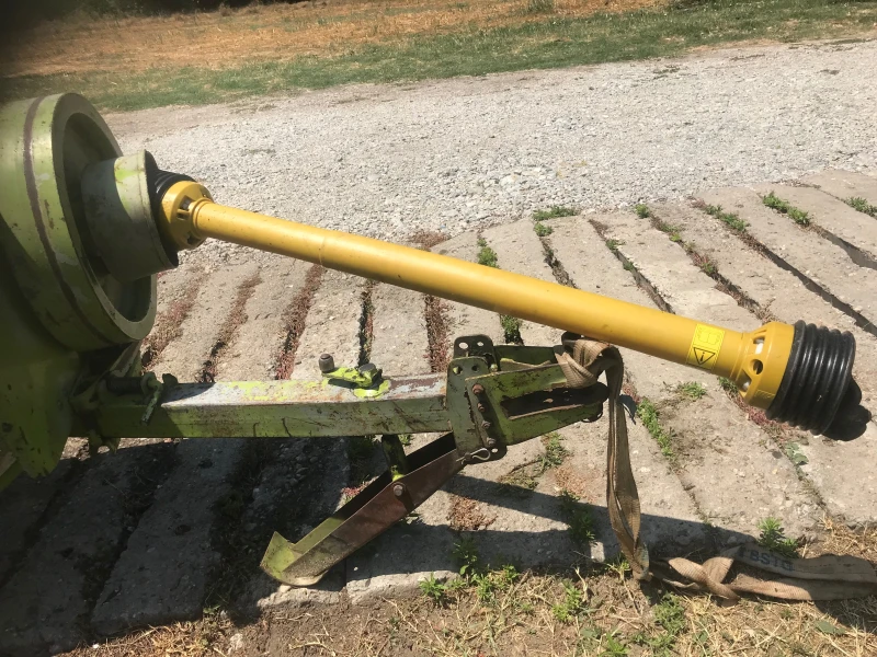 Сенообръщачка Claas LINER 390 S, снимка 15 - Селскостопанска техника - 53201968