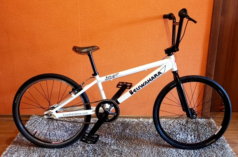 ����� Nova Series Expert 20 | Mobile.bg � ����������� 1
