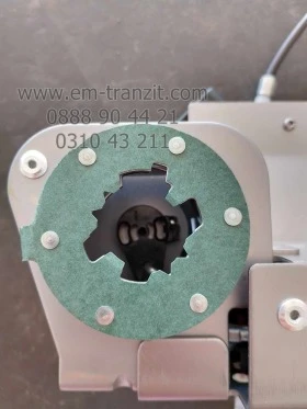 Брава предна L врата Форд Транзит, снимка 6