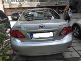 Toyota Corolla 1.6 VVTI, снимка 5 - Автомобили и джипове - 45875810