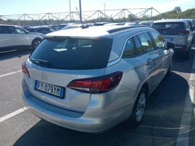 Opel Astra 1.6 CDTI, снимка 11