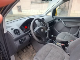 VW Caddy В добро състояние обслужен  - 3280 € / 6415.12 лв. - 87953035 3