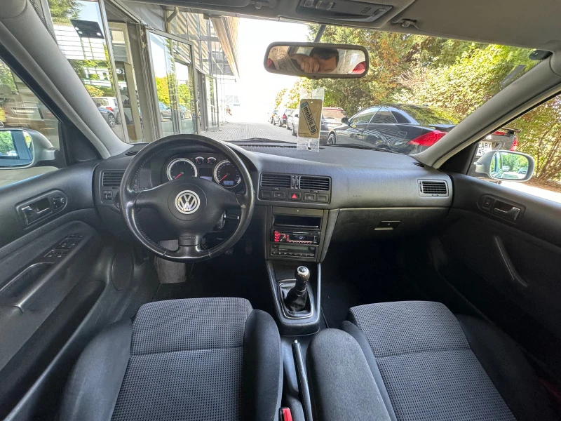 VW Bora 1.9TDI HI-LINE 4motion, снимка 9 - Автомобили и джипове - 47381810