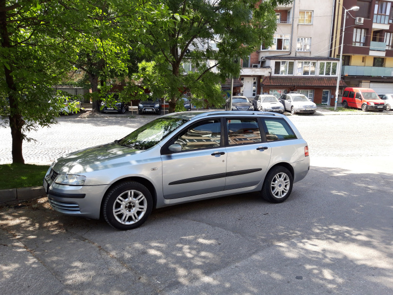 Fiat Stilo, снимка 2 - Автомобили и джипове - 46356540