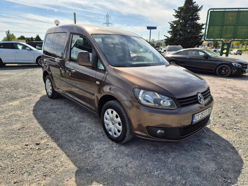 VW Caddy 1.6TDI 102к.с., снимка 7 - Автомобили и джипове - 47342734