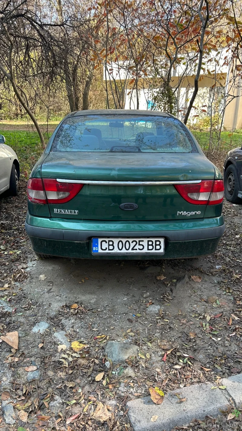 Renault Megane 1.6 бензин , снимка 12 - Автомобили и джипове - 47815193