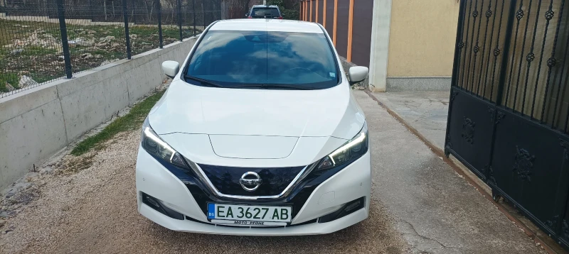 Nissan Leaf , снимка 3 - Автомобили и джипове - 48558886