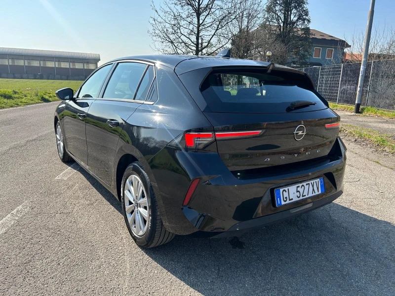 Opel Astra 1.2Ti Edition, снимка 2 - Автомобили и джипове - 49847281