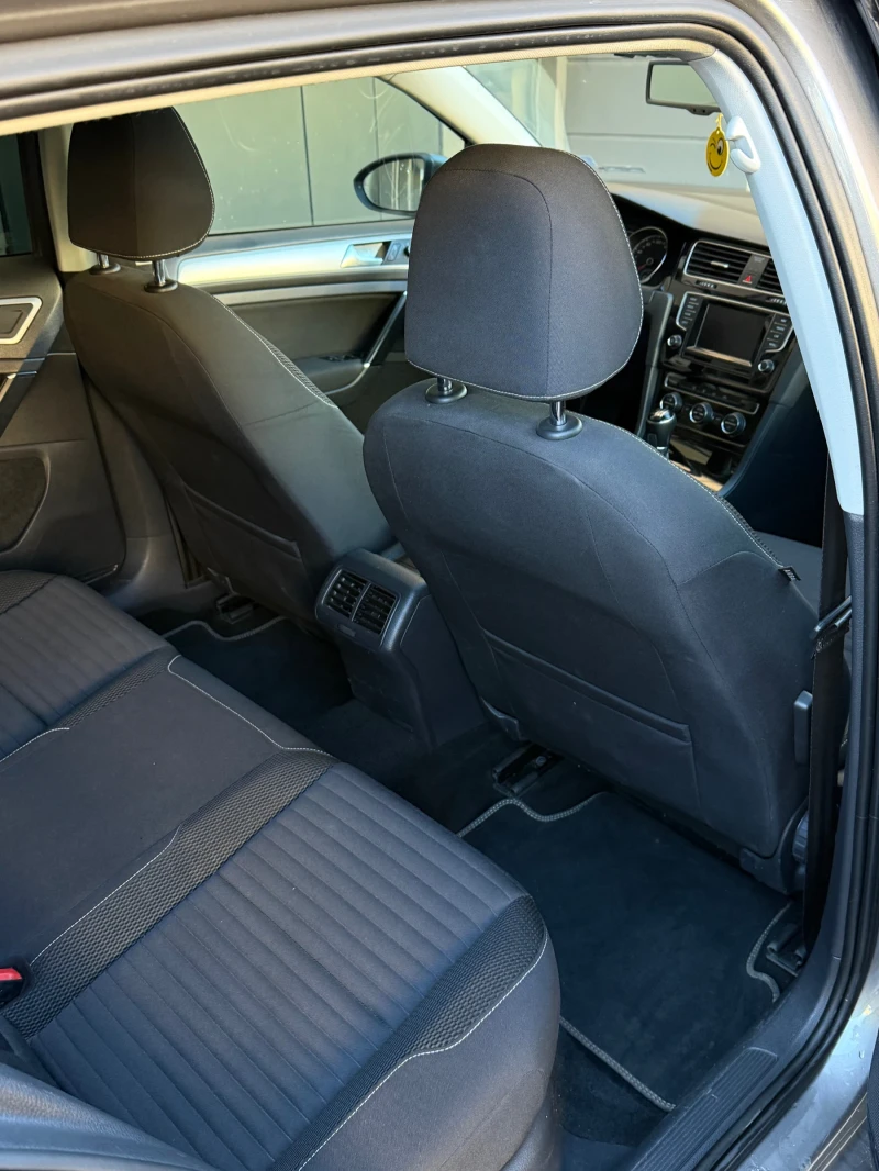 VW Golf, снимка 10 - Автомобили и джипове - 52413618