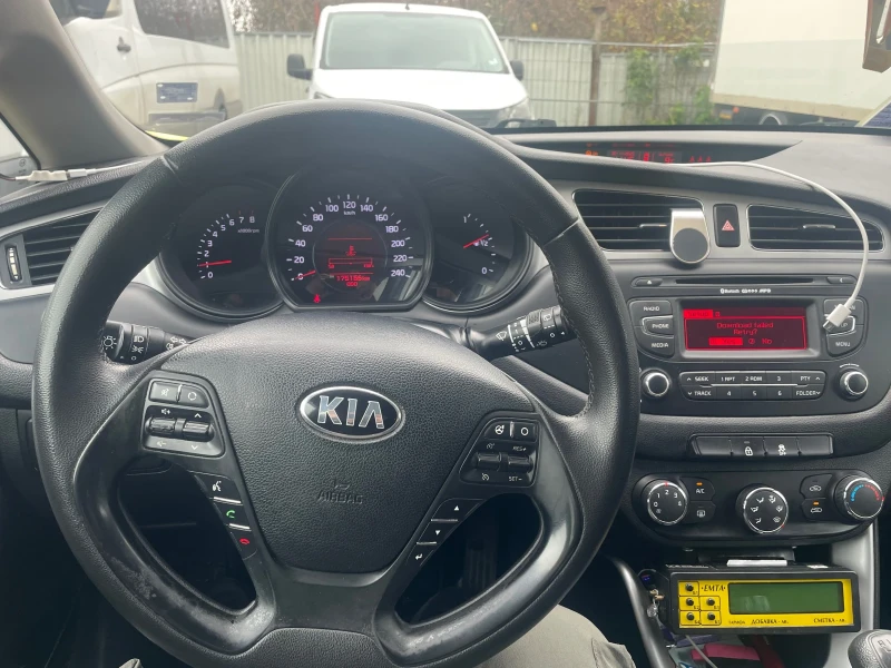 Kia Ceed 2, снимка 2 - Автомобили и джипове - 52590698