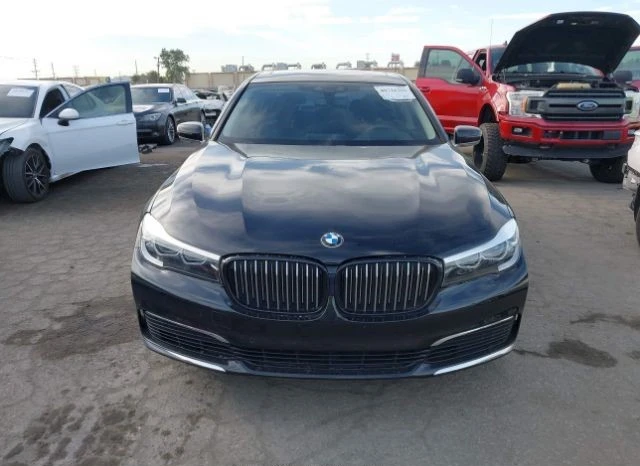 BMW 740 I ПАНО* ОБДУХВАНЕ* ПОДГРЕВ* HEAD UP* HARMAN/kardon - [1] 