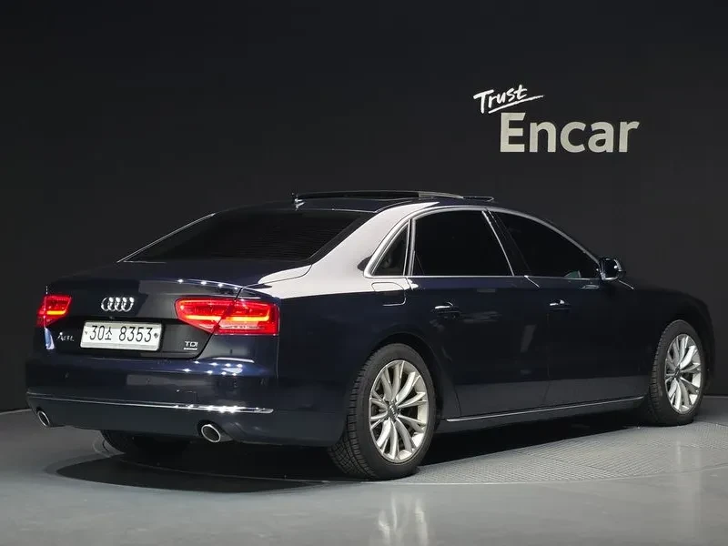 Audi A8 3.0 TDI Quattro - САМО 30% АВАНС, снимка 2 - Автомобили и джипове - 55947869