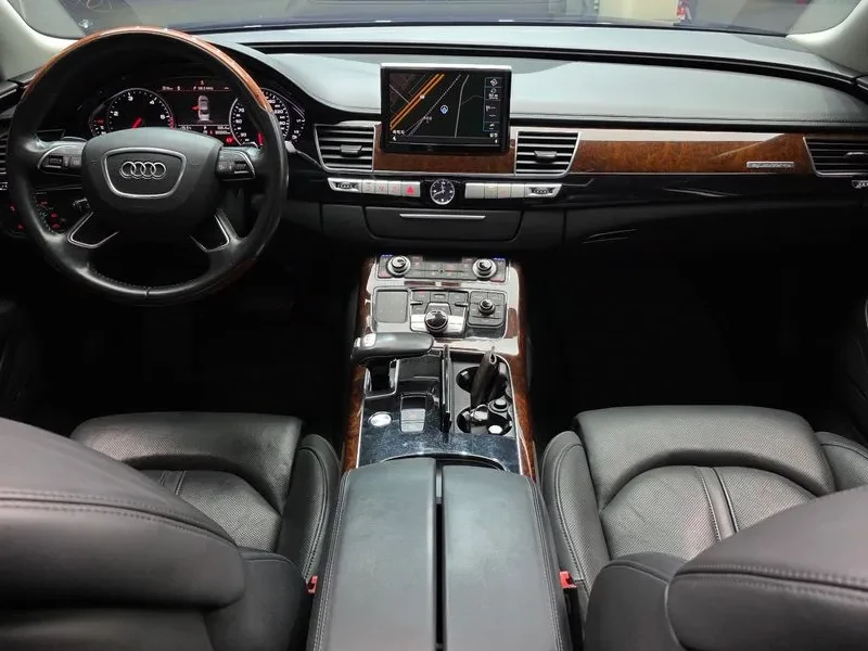 Audi A8 3.0 TDI Quattro - САМО 30% АВАНС, снимка 7 - Автомобили и джипове - 55947869