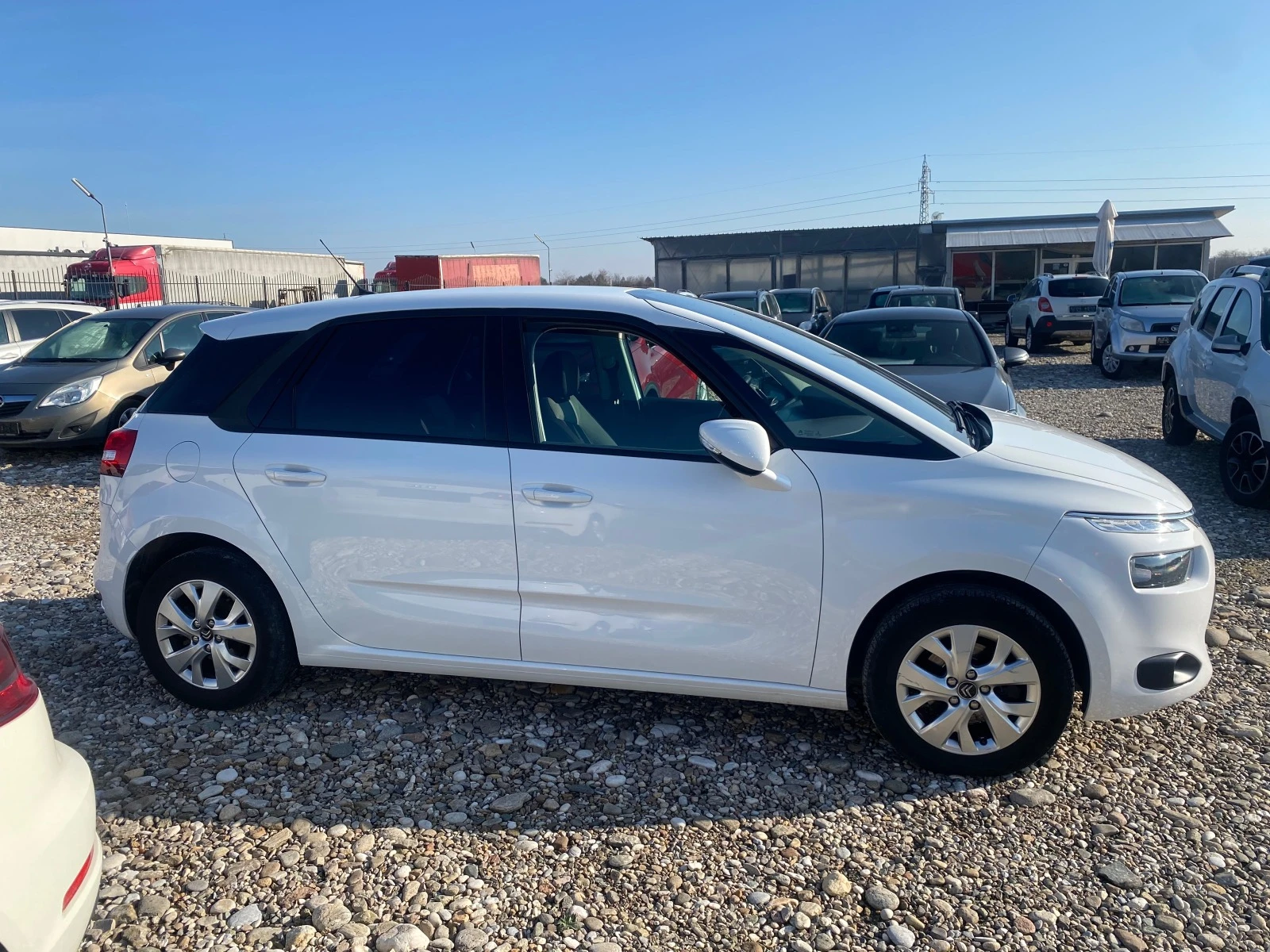 Citroen C4 Picasso 1.6 HDI - изображение 4