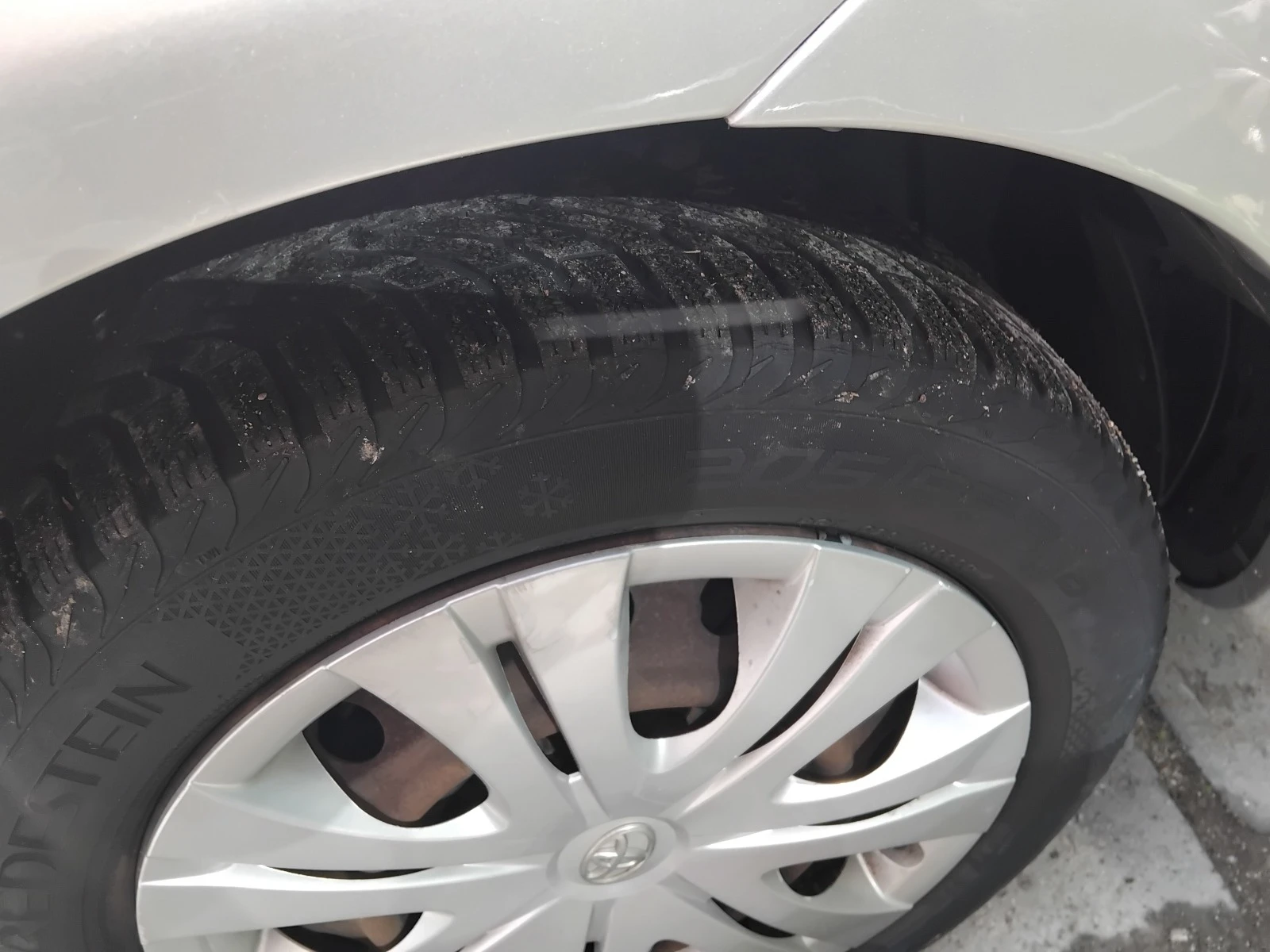 Toyota Corolla 1.6 VVTI | Mobile.bg   15