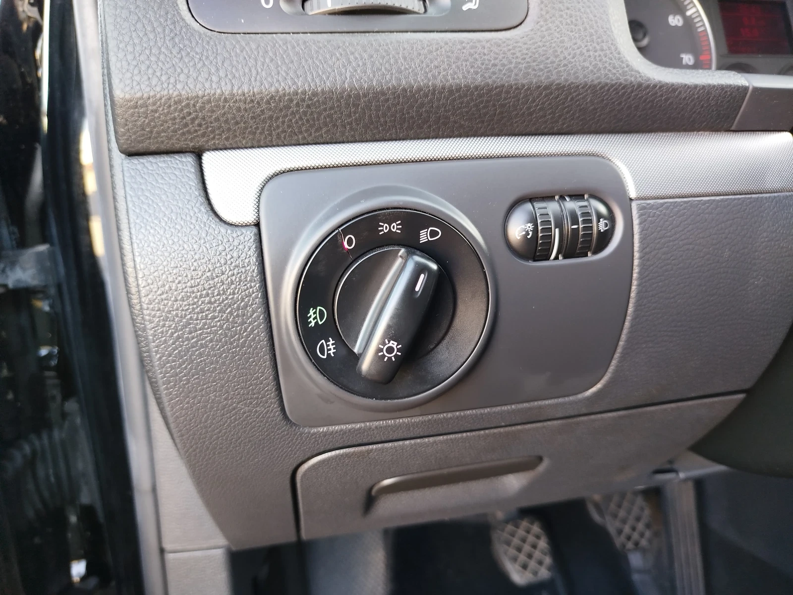 VW Golf * GERMANY* 1.6* СЕРВИЗНА ИСТОРИЯ | Mobile.bg — изображение 13