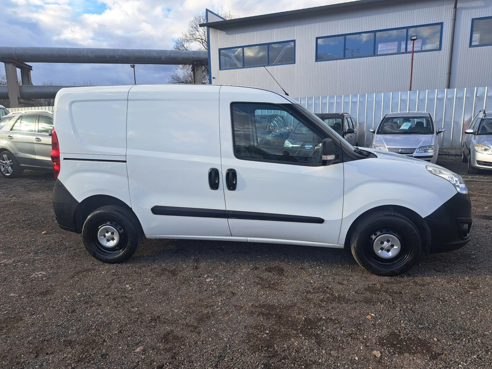 Opel Combo 1.3CDTI 90PS.MAXI ITALIA - изображение 7