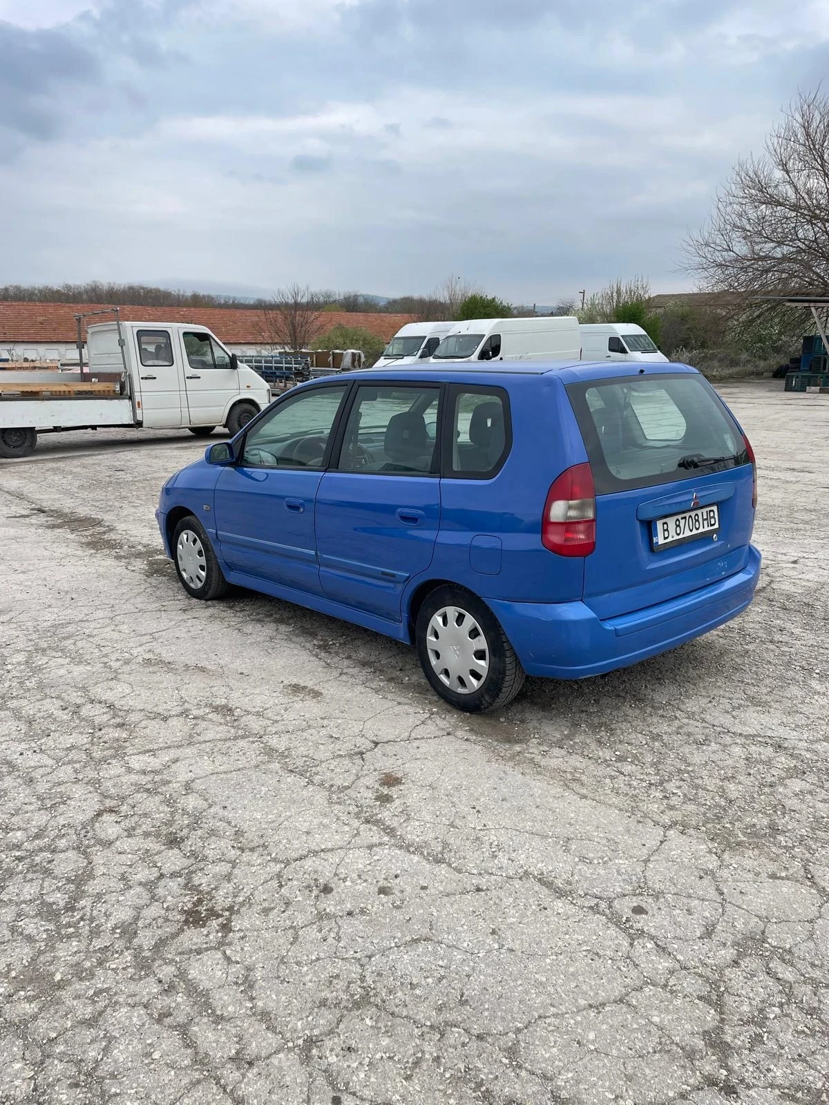 Mitsubishi Space star 1.3 бензин - изображение 3