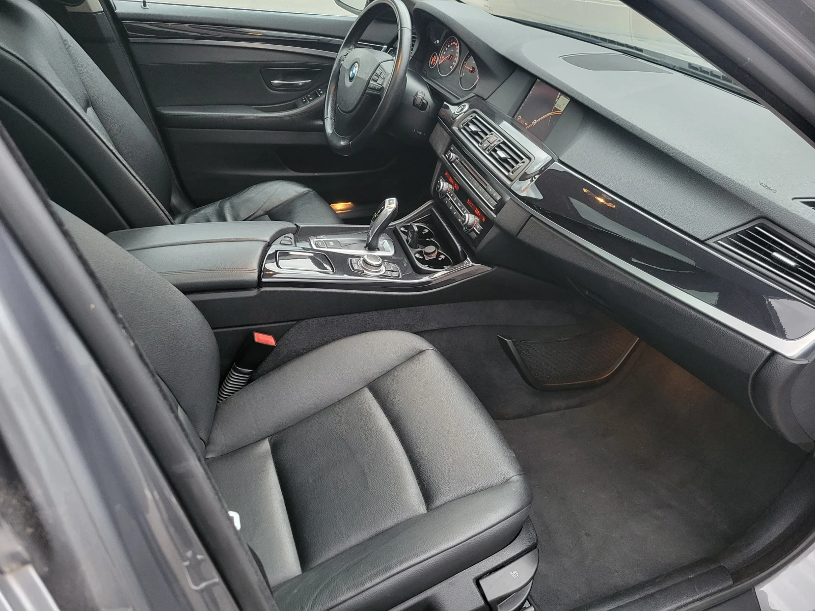 BMW 520  - изображение 7