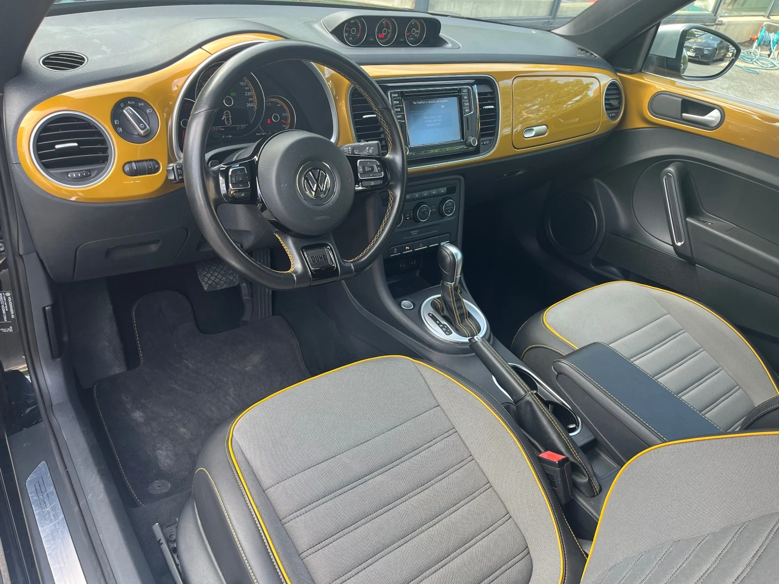 VW New beetle  DUNE  Cabriolet Facelift  - изображение 10