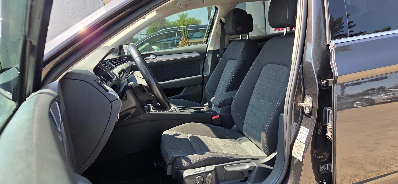 VW Passat R-LINE ; FACE ; 2.0TDI ; LED ; 7DSG ; НАВИГАЦИЯ - изображение 8