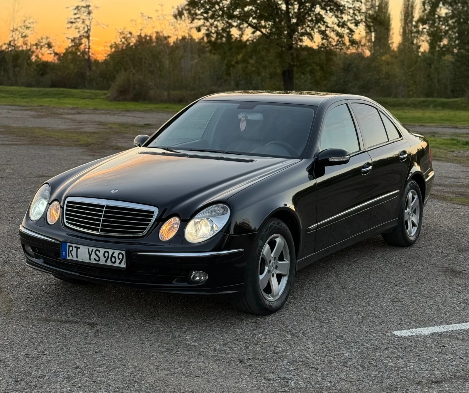 Mercedes-Benz E 270 2.7 | Mobile.bg   3
