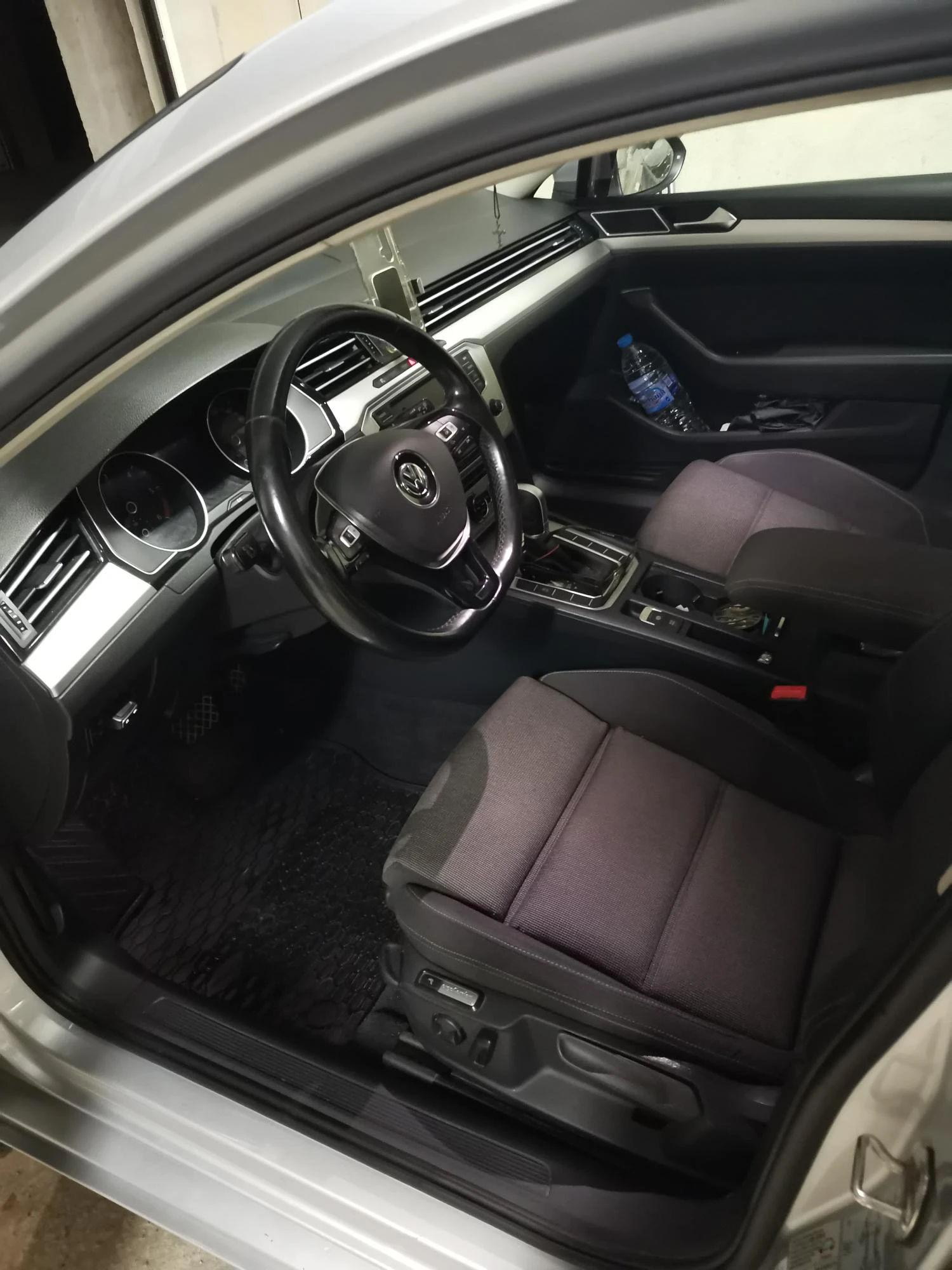 VW Passat 2.0TDI | Mobile.bg � ����������� 12