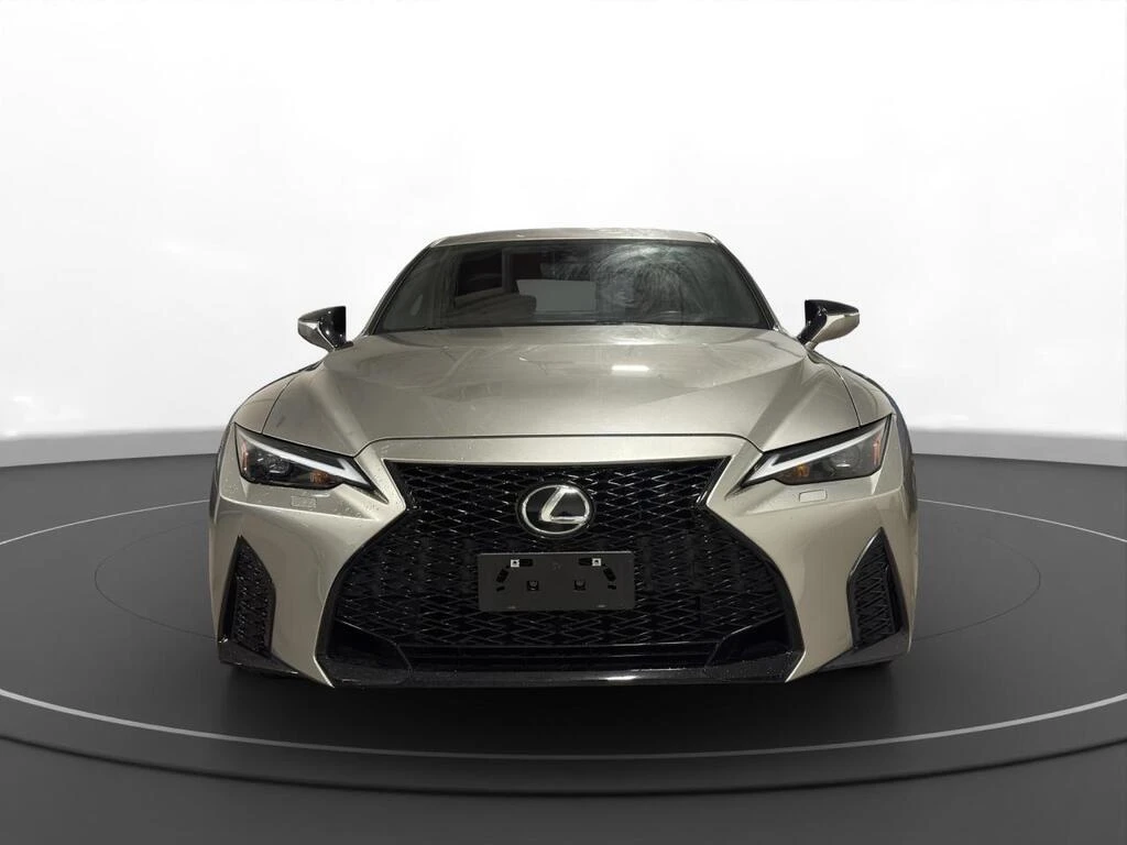 Lexus IS * 300 AWD | F SPORT | RED INT. * CARFAX * БЕЗ ПЪРВ - изображение 2