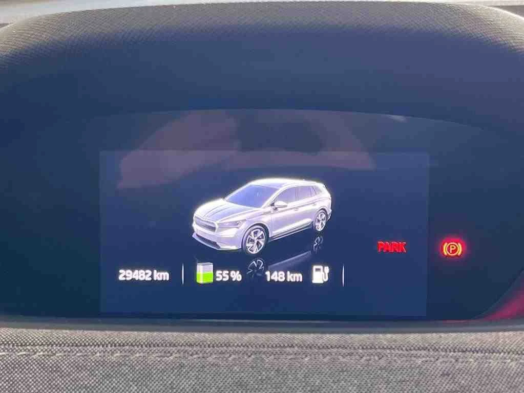 Skoda Enyaq  50 , снимка 8 - Автомобили и джипове - 54109965