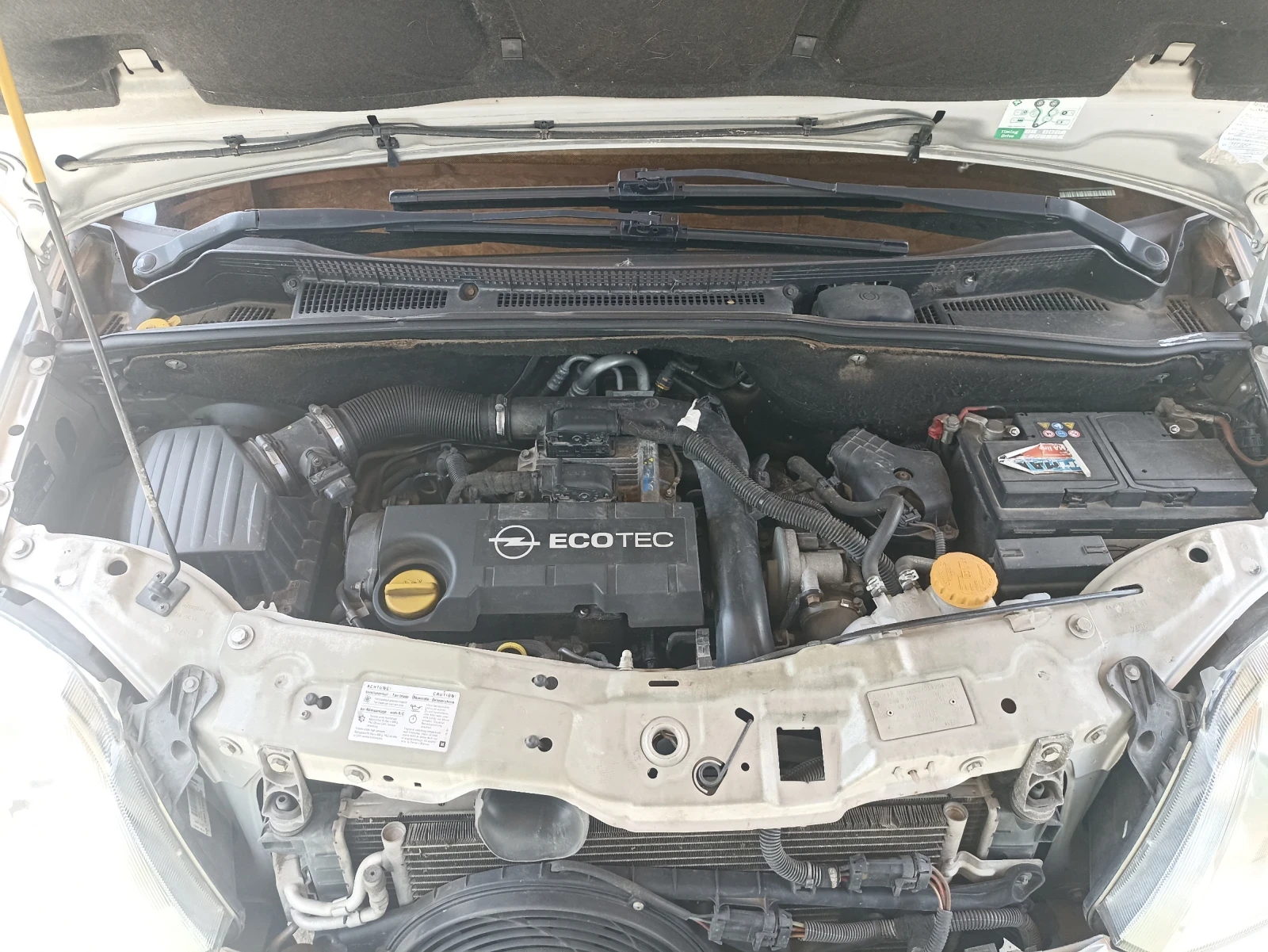 Opel Meriva, снимка 4 - Автомобили и джипове - 54397208